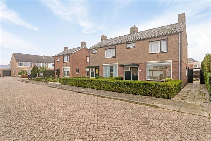 Bekijk foto 1 van Elsstraat 5