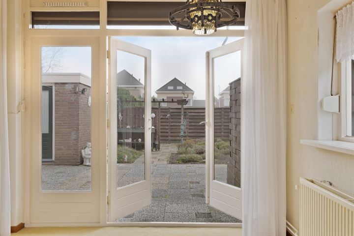 Bekijk foto 12 van Elsstraat 5