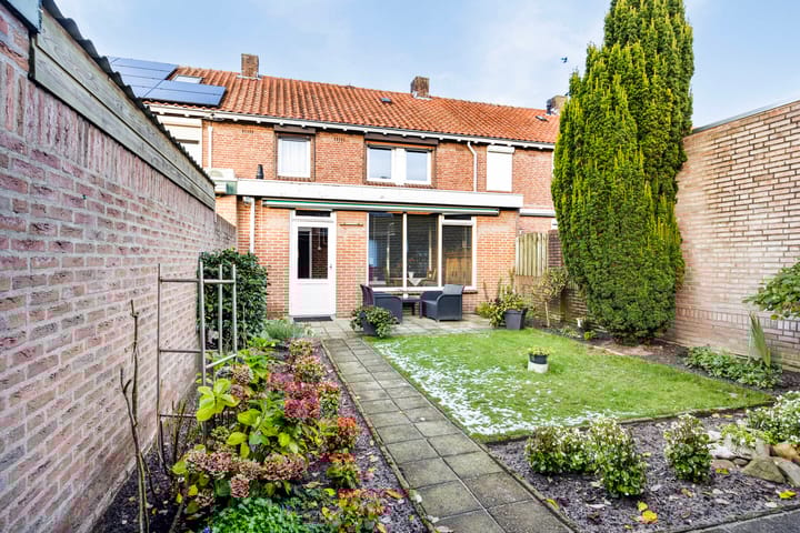 Foto 6 van Kapelaan Nausstraat 21