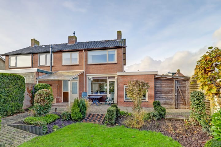 Foto 3 van Esdoornstraat 6