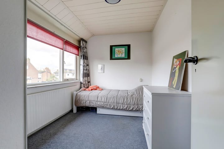 Foto 22 van Esdoornstraat 6