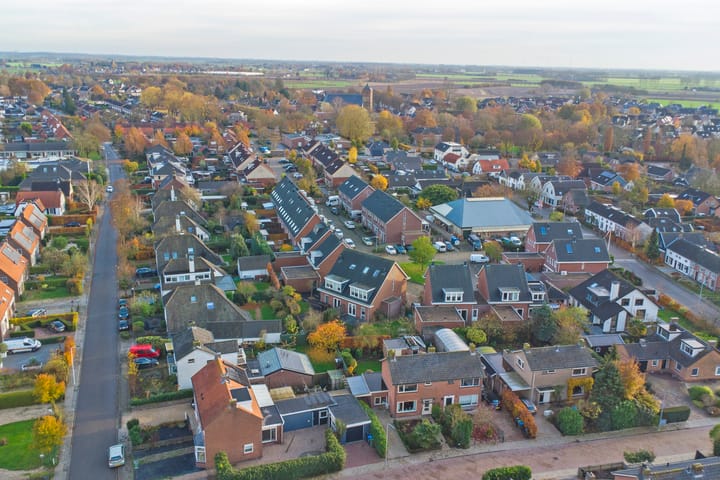 Foto 34 van Esdoornstraat 6