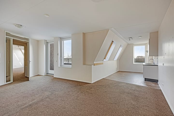 Foto 2 van Koninginnedijk 232