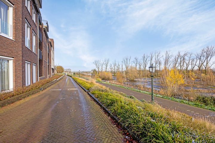 Foto 33 van Koninginnedijk 232