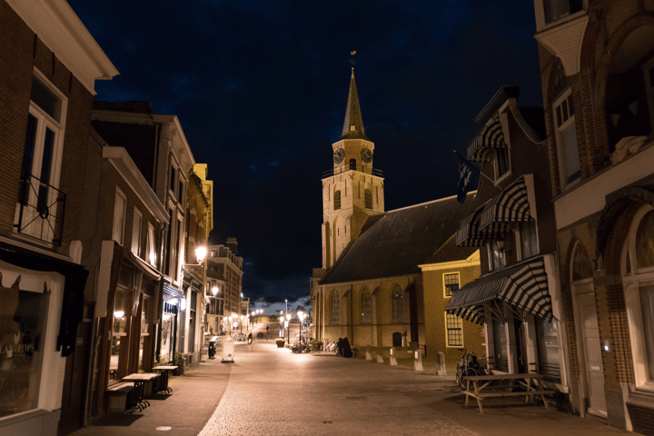 Foto 69 van Van Boetzelaerlaan 10