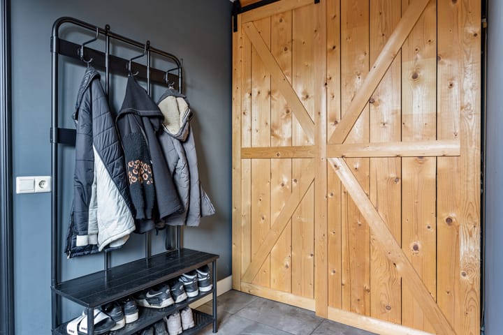 Photo 31 of Hoofdstraat 243