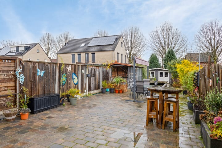 Photo 44 of Hoofdstraat 243