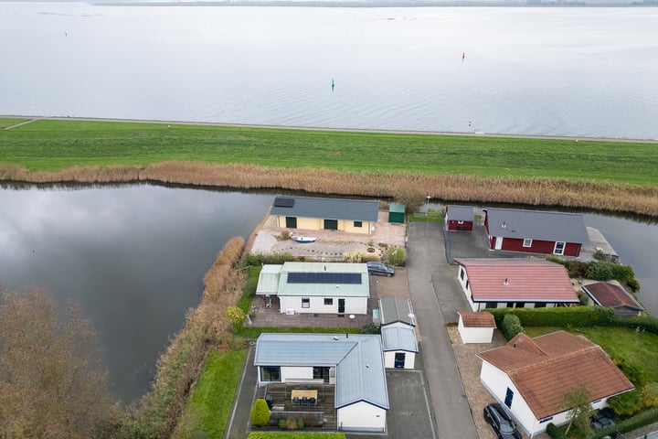 Bekijk foto 30 van Nieuwlandseweg 252