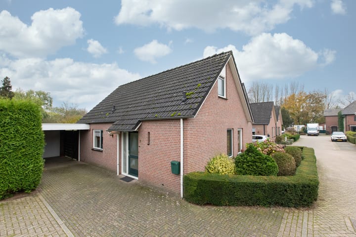 Foto 1 van Emmerikseweg 9