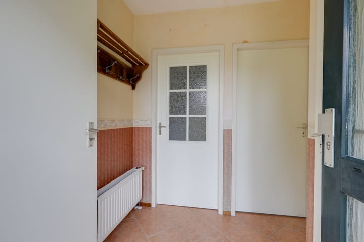 Foto 10 van Emmerikseweg 9