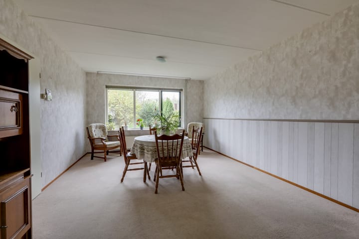 Foto 12 van Emmerikseweg 9