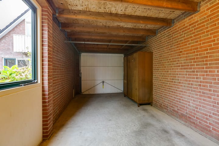 Foto 28 van Emmerikseweg 9