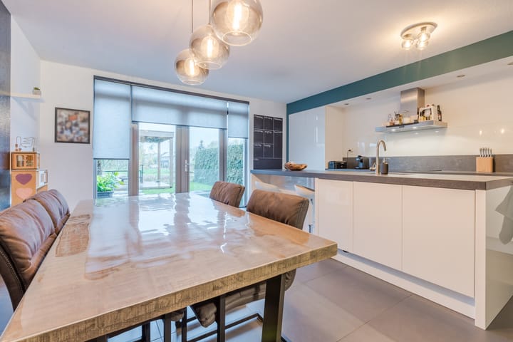 Photo 2 of Maasdijk 85