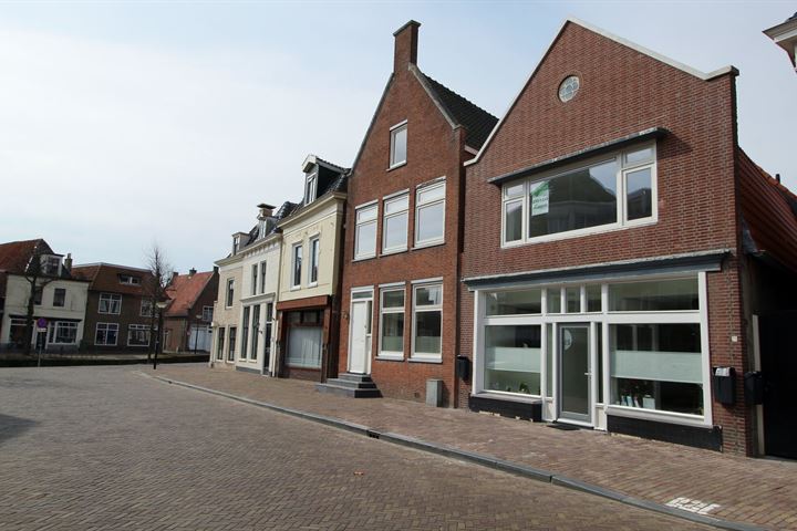 View photo 2 of Waagstraat 25-A