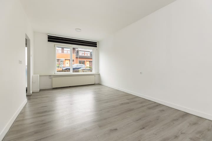 Foto 3 van Vincent van Goghstraat 88