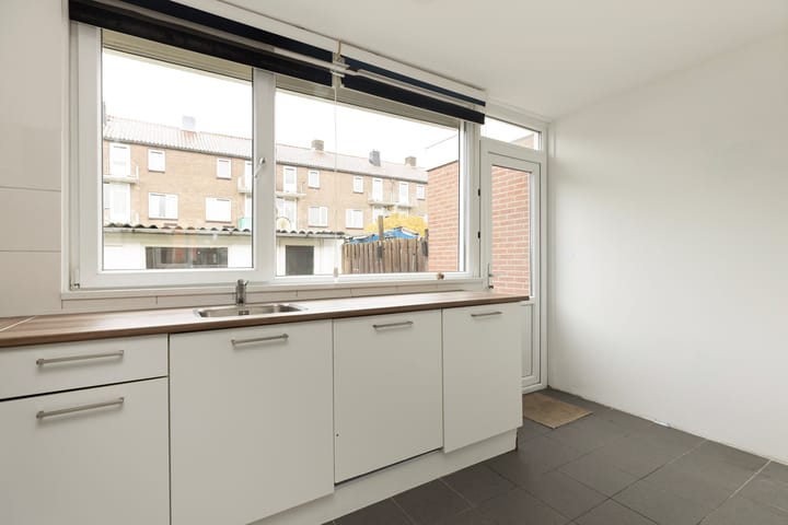 Foto 9 van Vincent van Goghstraat 88