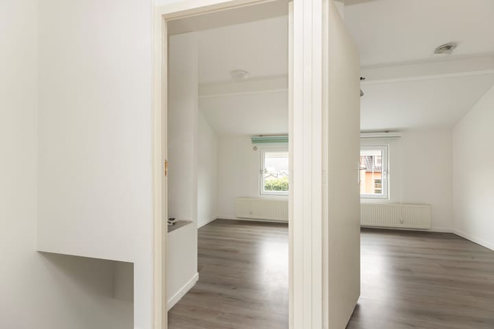 Foto 11 van Vincent van Goghstraat 88