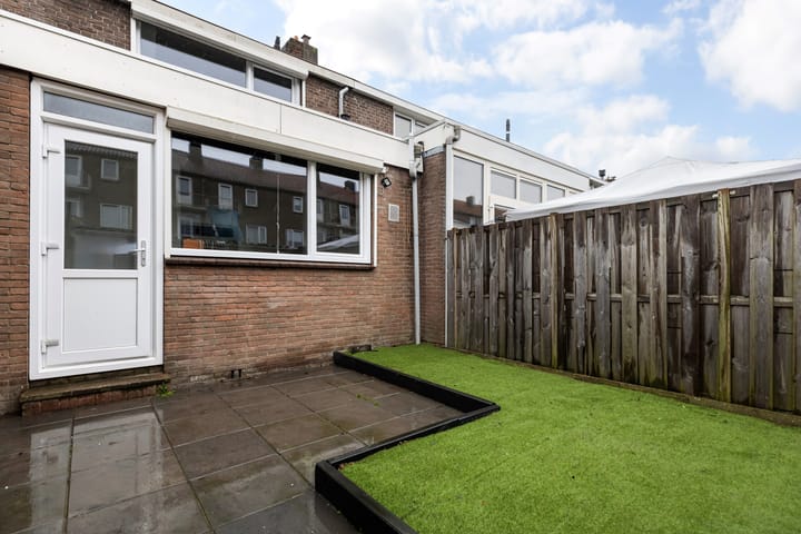 Foto 20 van Vincent van Goghstraat 88