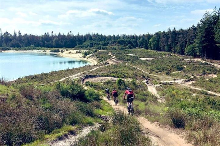 Bekijk foto 9 van Houtvester Jansenweg 2-0A