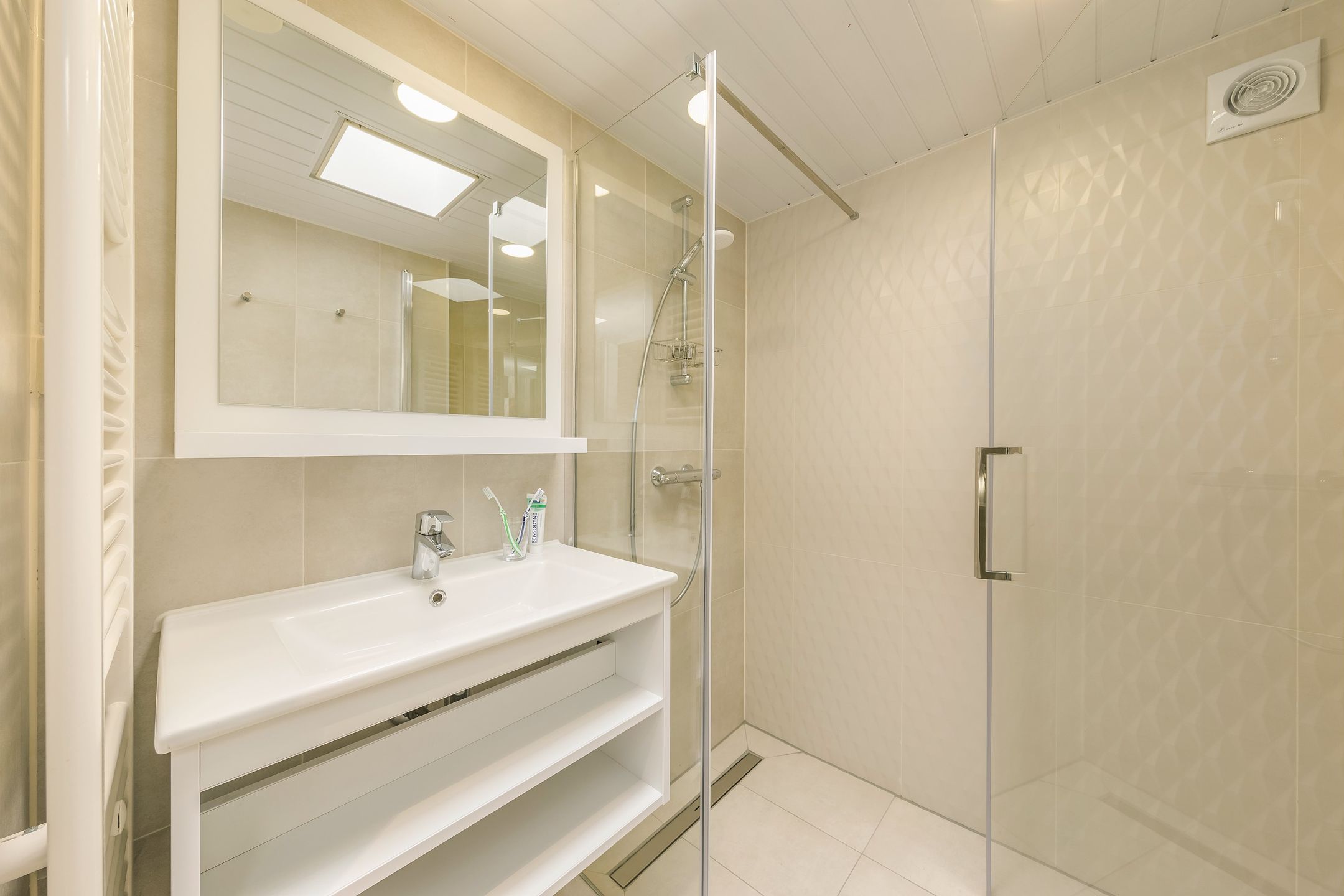 Foto 9 van Slingerweg 1-108