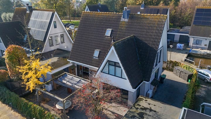 Photo 1 of Pieter Joostenlaan 14