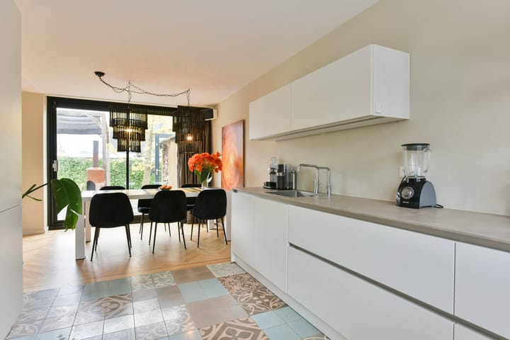 Photo 13 of Pieter Joostenlaan 14