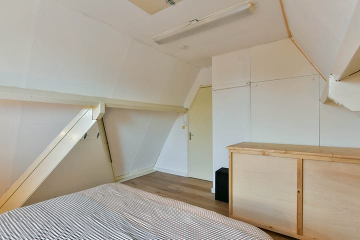 Photo 25 of Pieter Joostenlaan 14