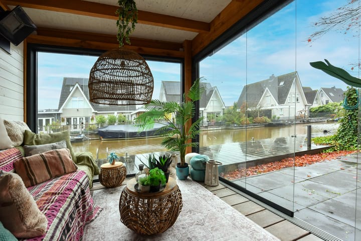 Photo 36 of Pieter Joostenlaan 14