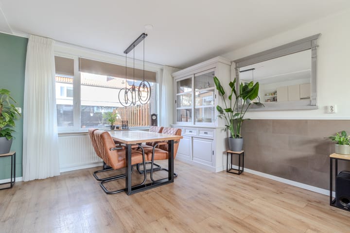 Foto 10 van Schiestraat 41