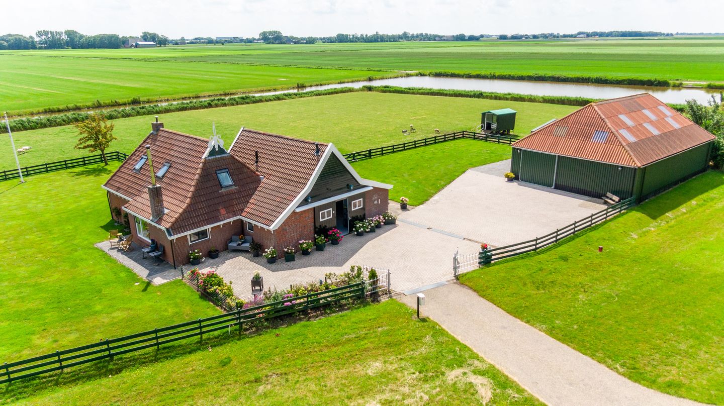 Foto 1 van Zeedijk 15