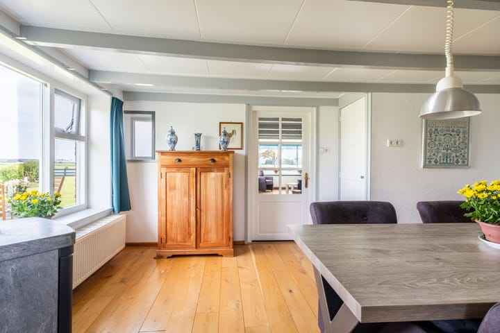 Foto 24 van Zeedijk 15