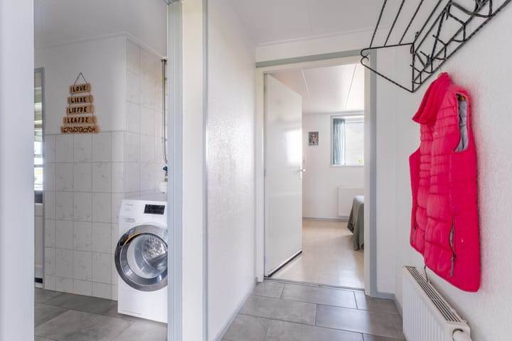 Foto 32 van Zeedijk 15