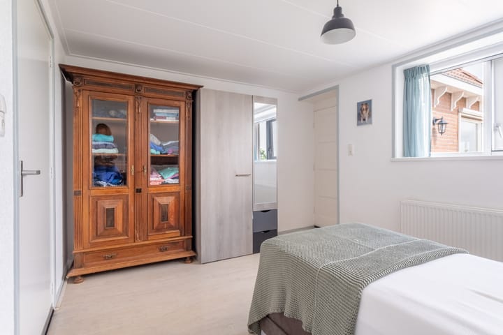 Foto 33 van Zeedijk 15