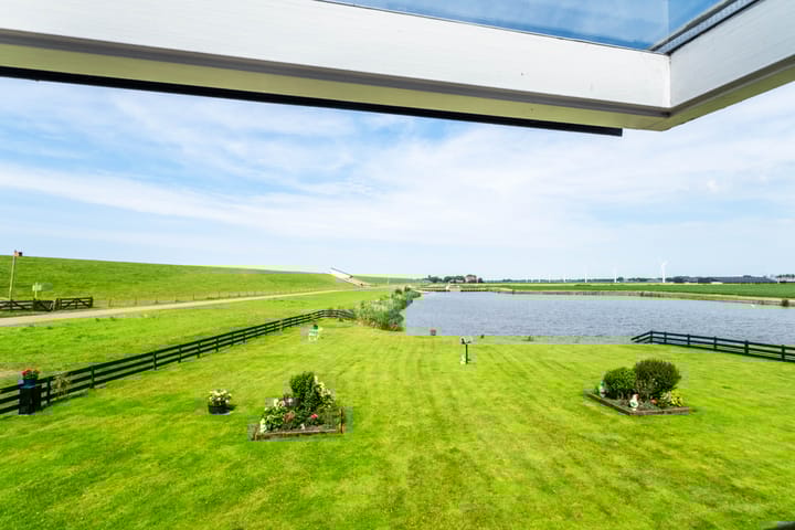 Foto 47 van Zeedijk 15