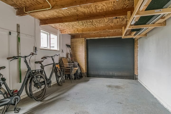 Photo 31 of Langeweg 35