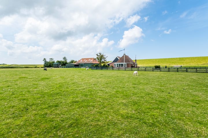 Foto 61 van Zeedijk 15