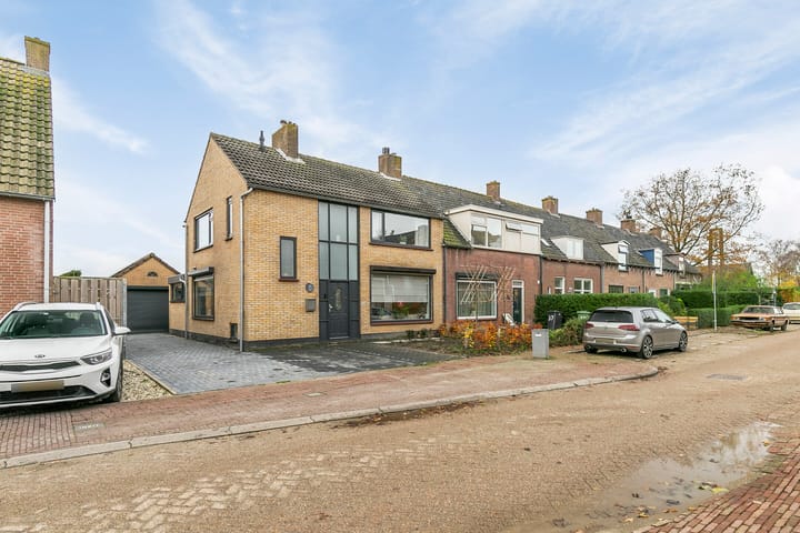 Photo 47 of Langeweg 35