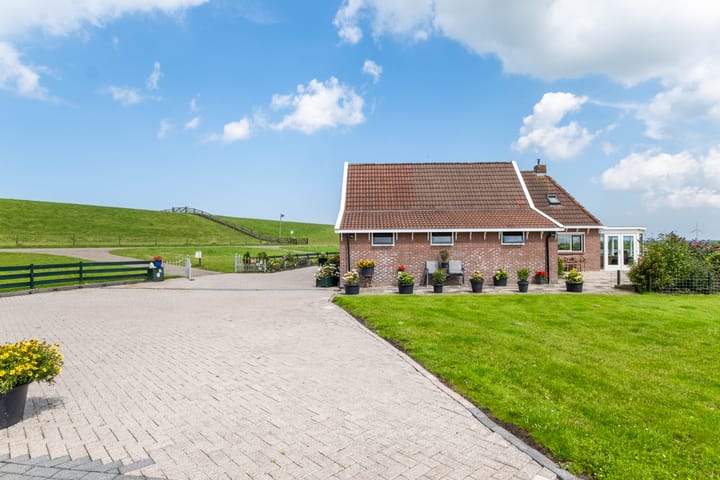 Foto 78 van Zeedijk 15