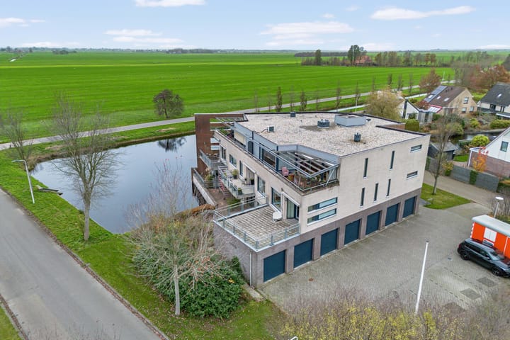 Foto 1 van Kajút 39