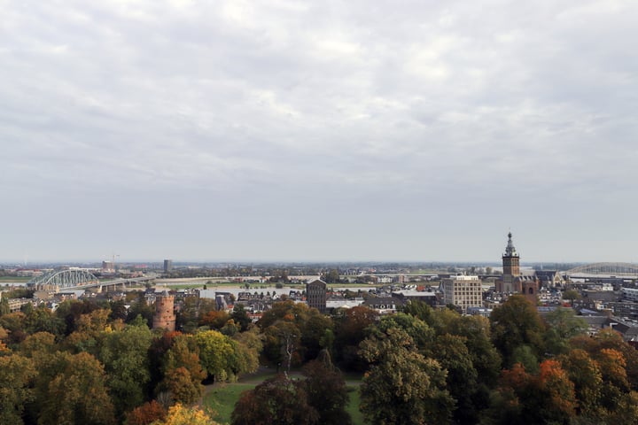 Bekijk foto 2 van Kronenburgersingel 203