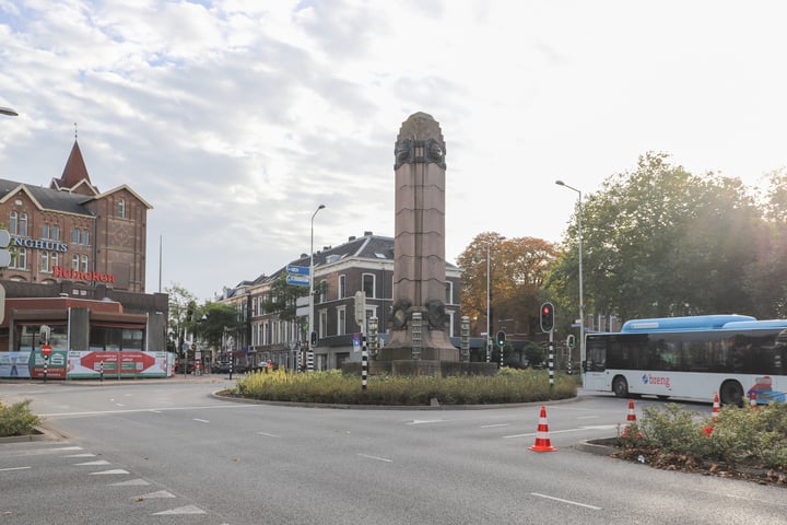 Bekijk foto 41 van Kronenburgersingel 203