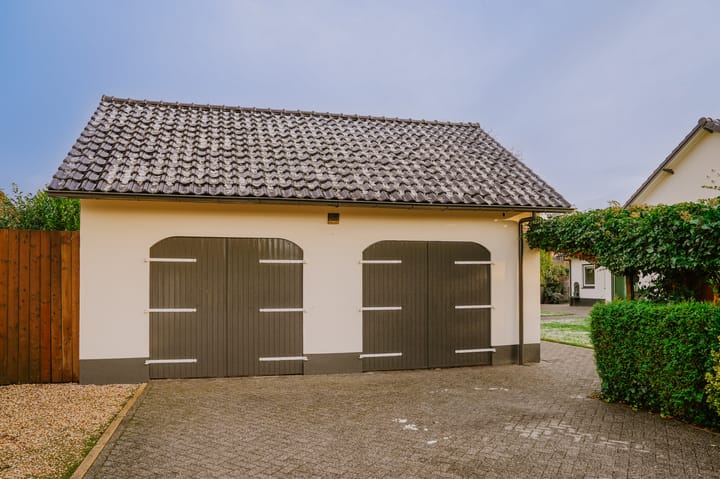 Foto 33 van Kerkweg 2