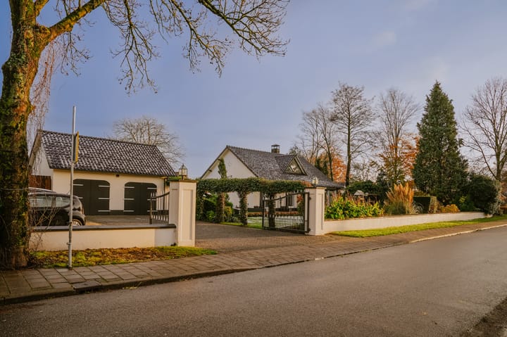 Foto 36 van Kerkweg 2