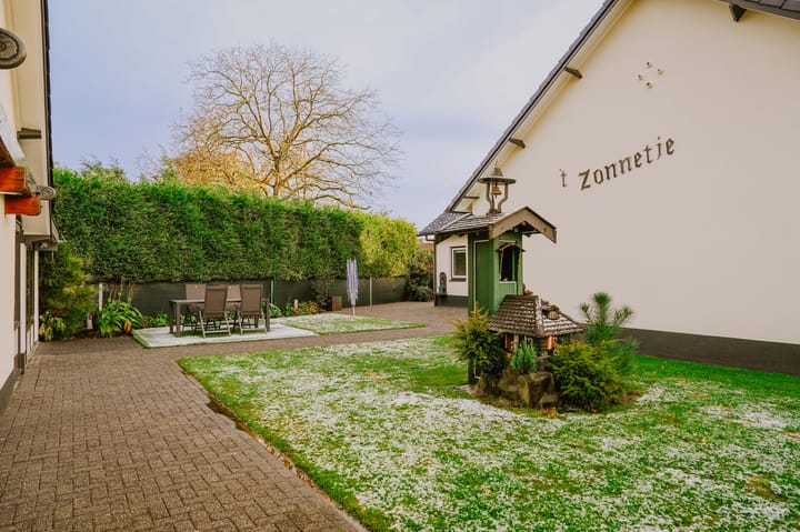 Foto 41 van Kerkweg 2