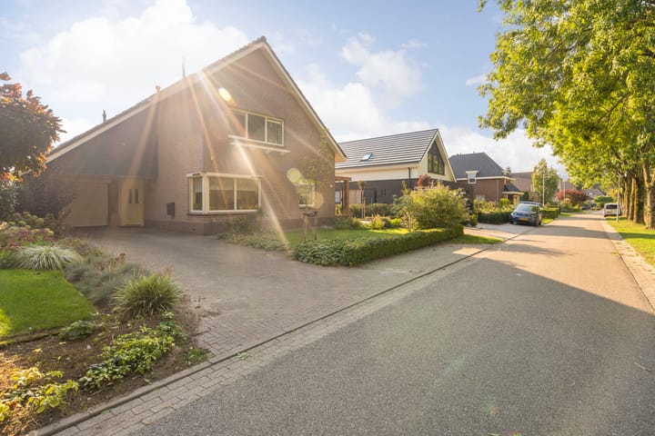 Foto 1 van Molenweg 18