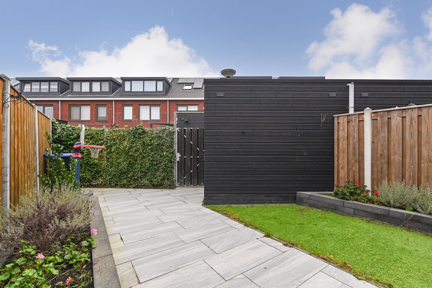 Photo 14 of Charlotte Jacobslaan 43