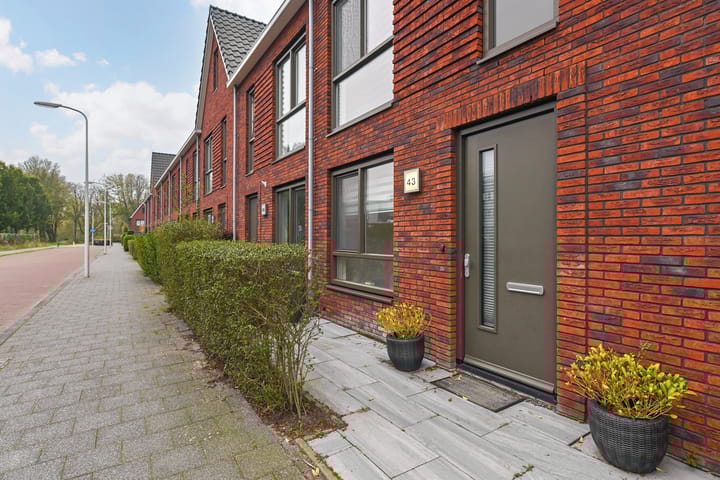 Foto 5 van Charlotte Jacobslaan 43