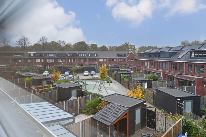 Foto 33 van Charlotte Jacobslaan 43