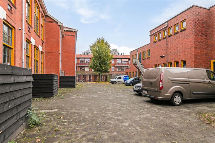 Bekijk foto 20 van Bankastraat 42-B