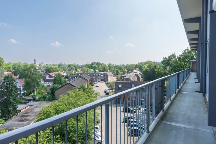 Foto 8 van Generaal Barberstraat 103